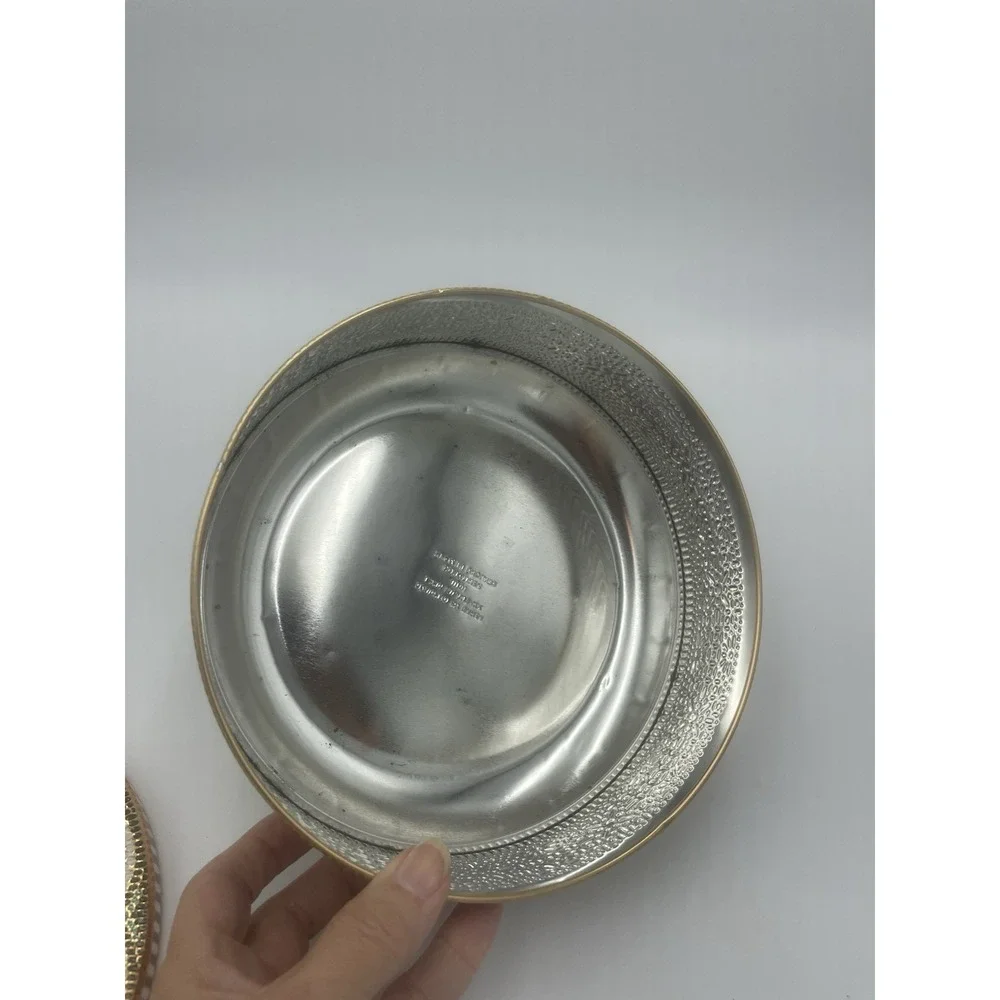 Vtg Daher Designed Round Lidded Tin Made in England 8
